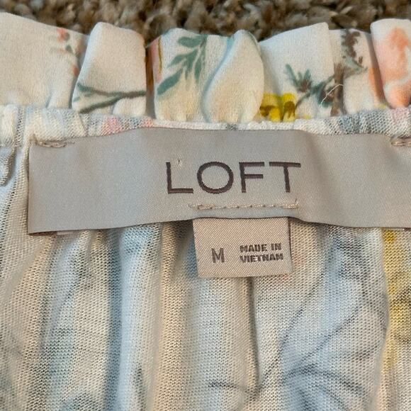 LOFT Floral Women's Shirt - v neck with string ties - Picture 6 of 7